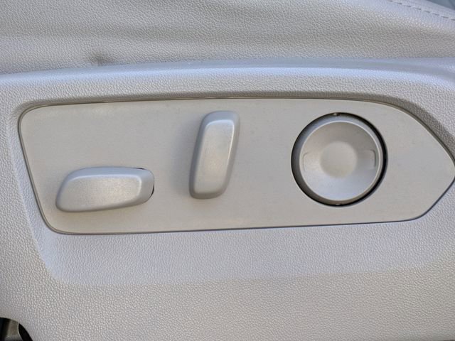 Used 2023 GMC Sierra 1500 SLT w/ X31 Off-Road Package image 22