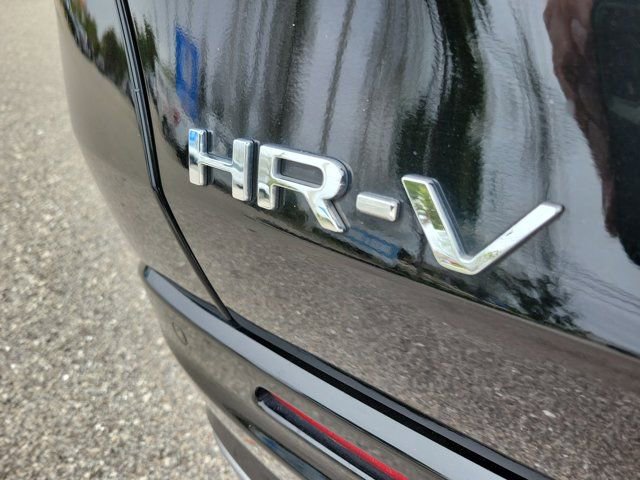 Used 2024 Honda HR-V EX-L image 10