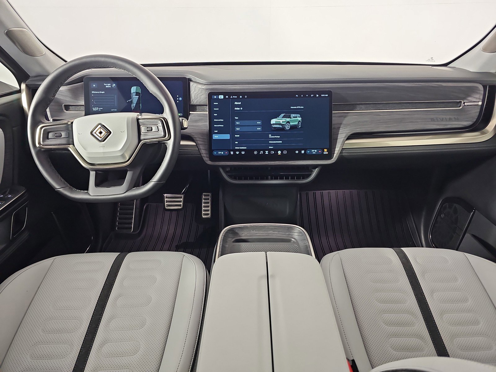 Used 2023 Rivian R1S Adventure AWD/4WD image 25