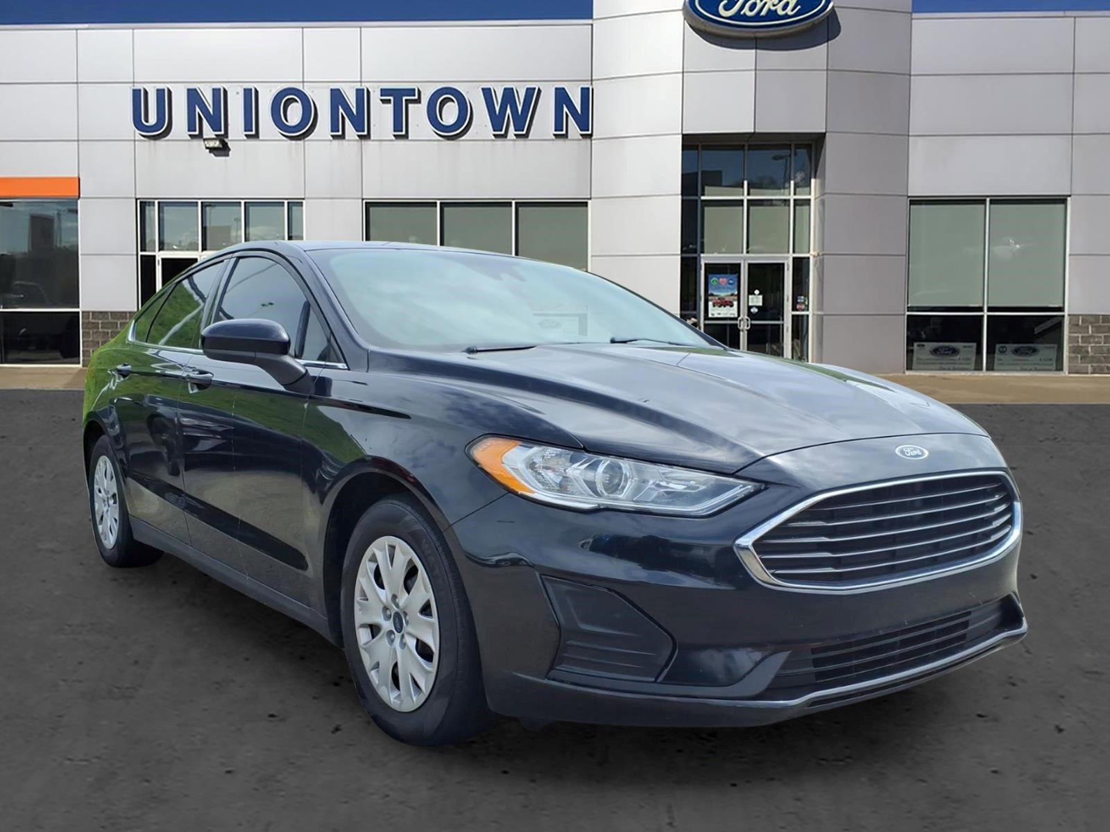 Used 2020 Ford Fusion S FWD image 1