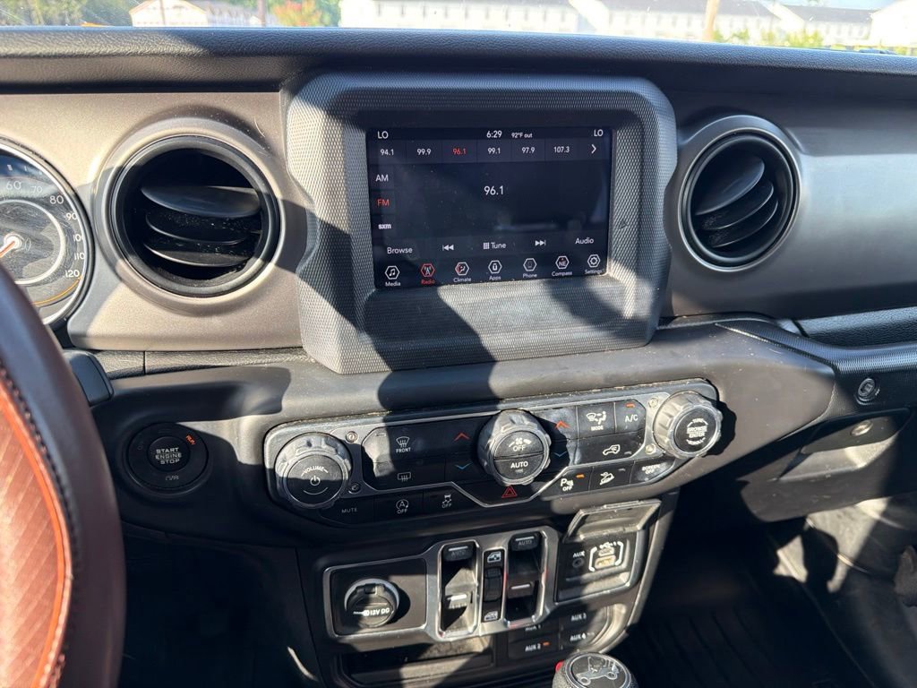Used 2018 Jeep Wrangler Unlimited Sport S AWD/4WD image 17