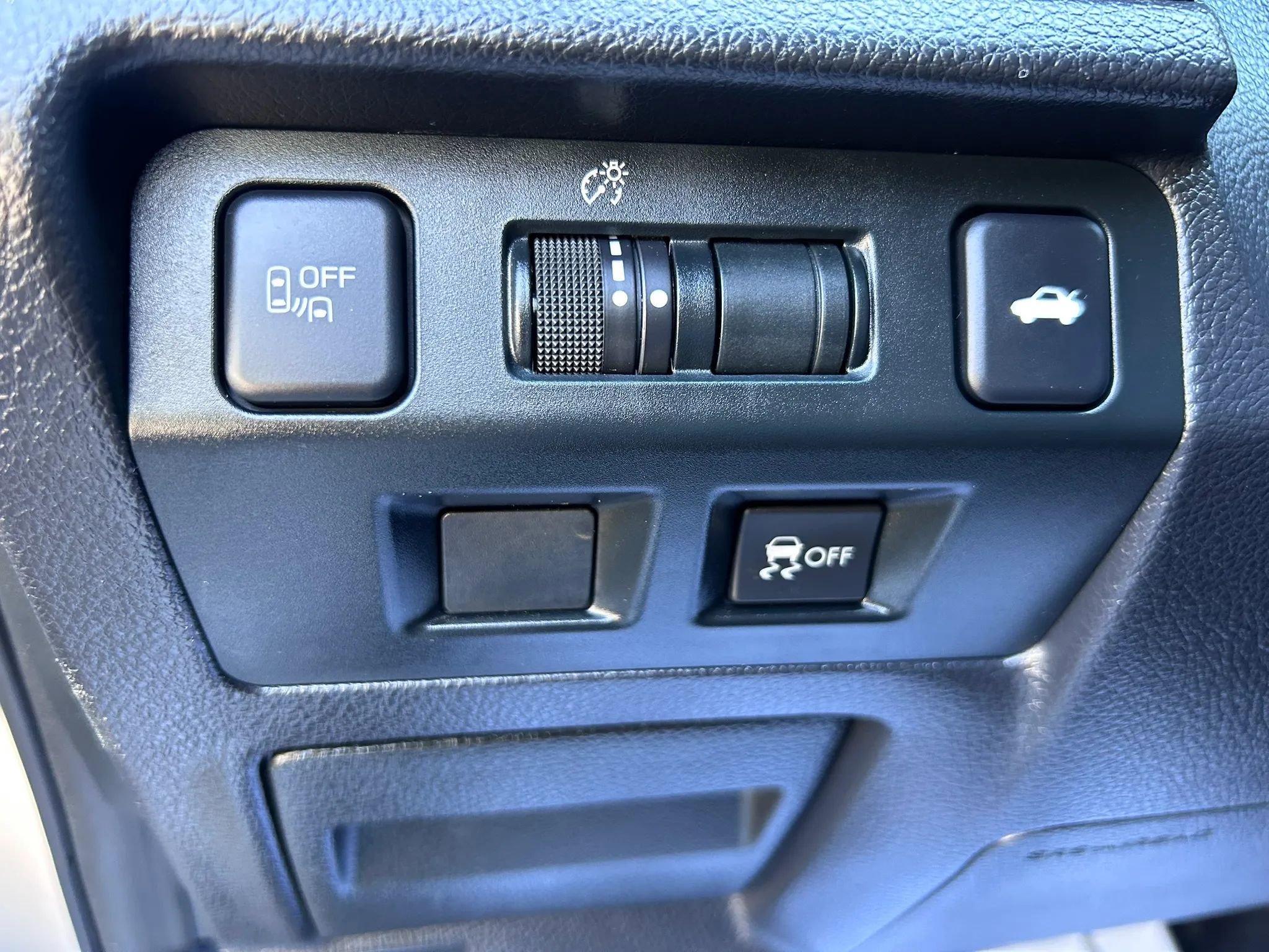 Used 2016 Subaru WRX STI Limited AWD/4WD image 47