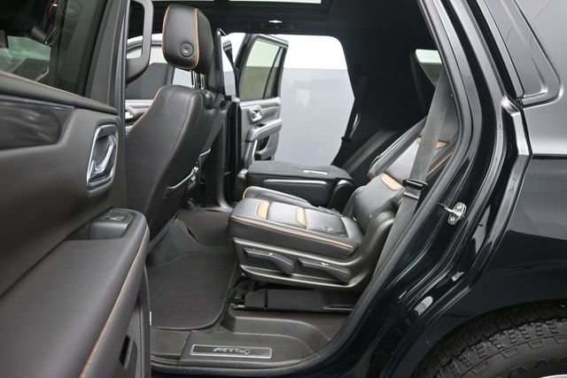 Used 2021 GMC Yukon AT4 w/ AT4 Premium Plus Package AWD/4WD image 13