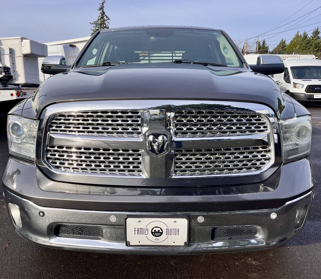 Used 2017 RAM 1500 Laramie w/ Convenience Group image 9
