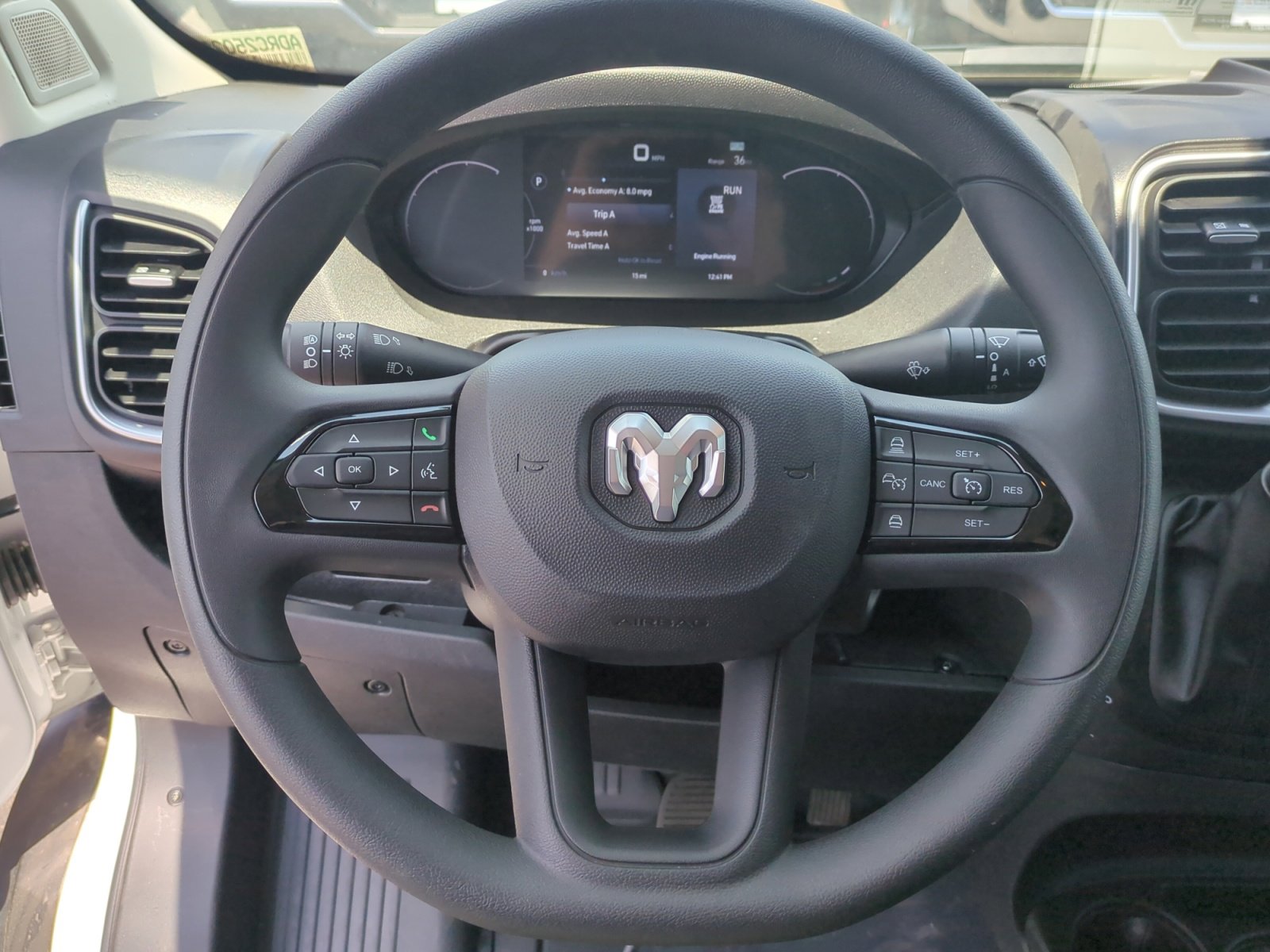 New 2025 RAM ProMaster 2500 w/ Quick Order Package 22G SLT image 9