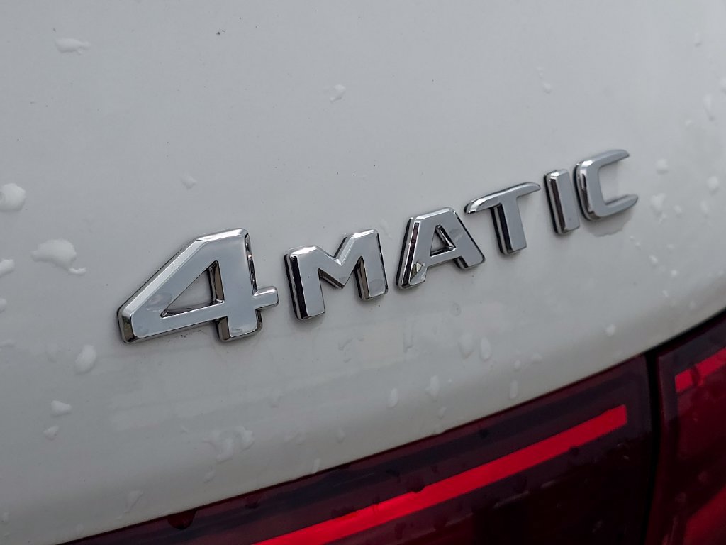 New 2026 Mercedes-Benz GLB 250 4MATIC image 4