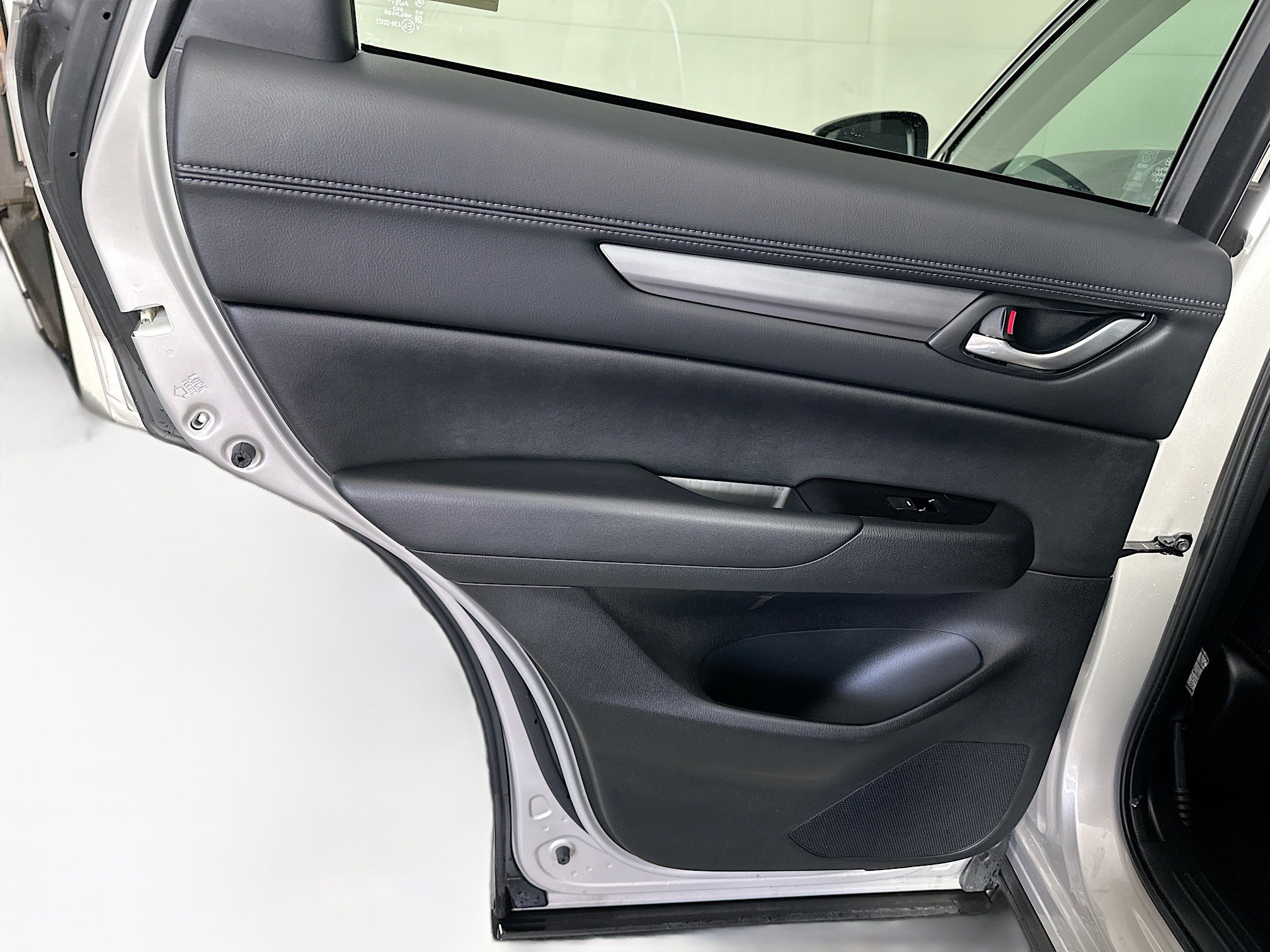 Used 2025 MAZDA CX-5 AWD 2.5 S w/ Preferred Package image 27