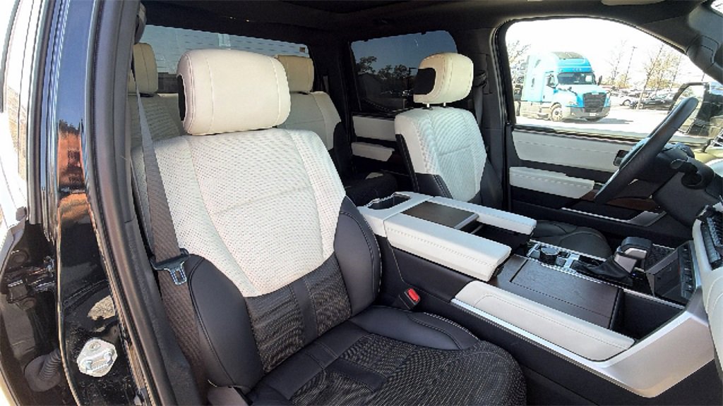 Used 2023 Toyota Tundra Capstone image 43