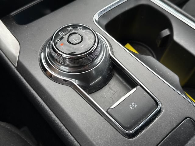 Used 2017 Ford Fusion SE w/ Fusion SE Technology Package FWD image 34