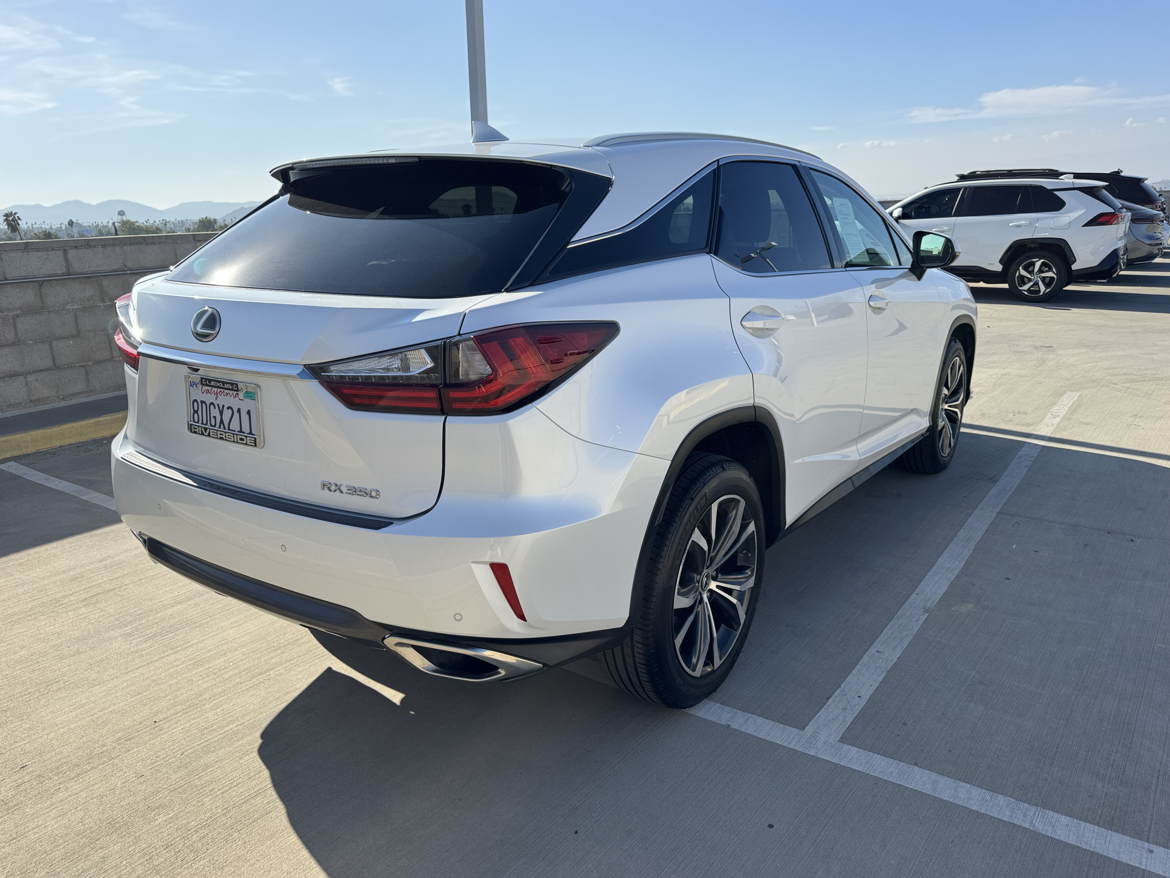 Used 2018 Lexus RX 350 FWD w/ Premium Package image 11