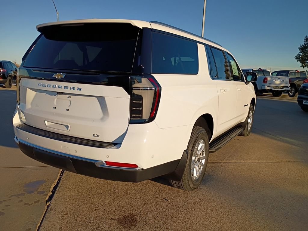 New 2026 Chevrolet Suburban LT w/ Comfort Package image 9