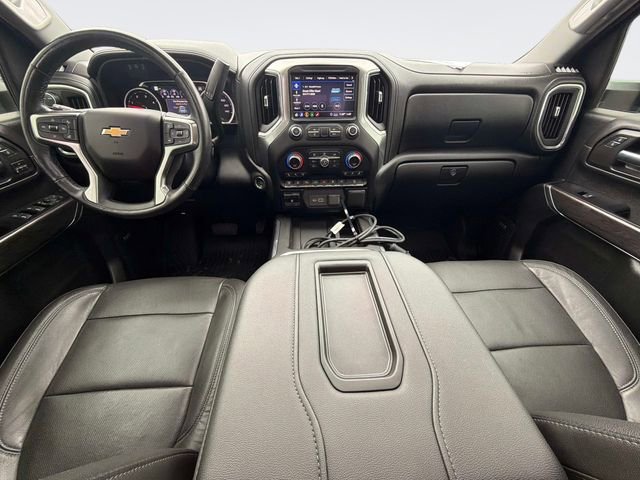 Used 2020 Chevrolet Silverado 2500 LTZ w/ LTZ Premium Package image 19