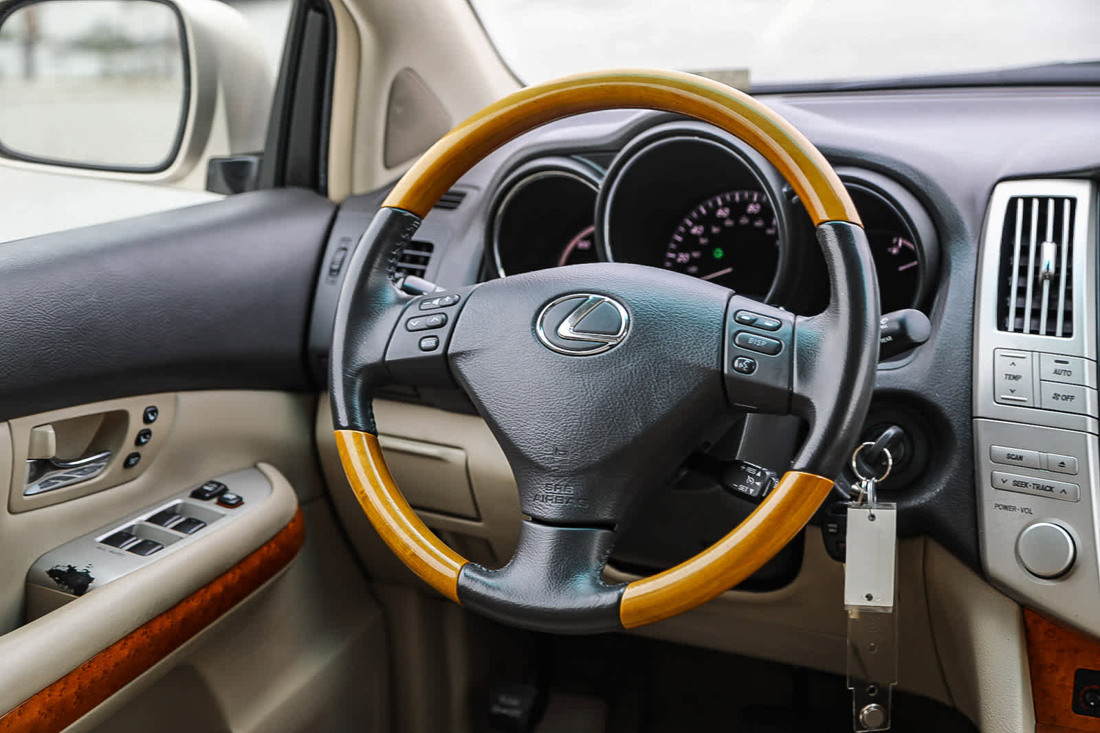 Used 2007 Lexus RX 400h AWD image 15