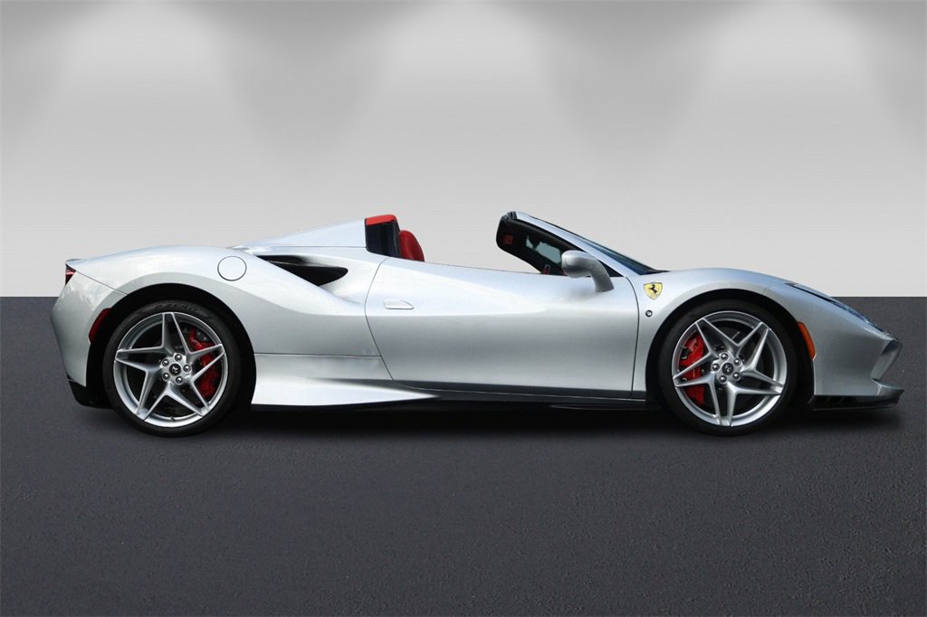 Certified 2021 Ferrari F8 Tributo image 2