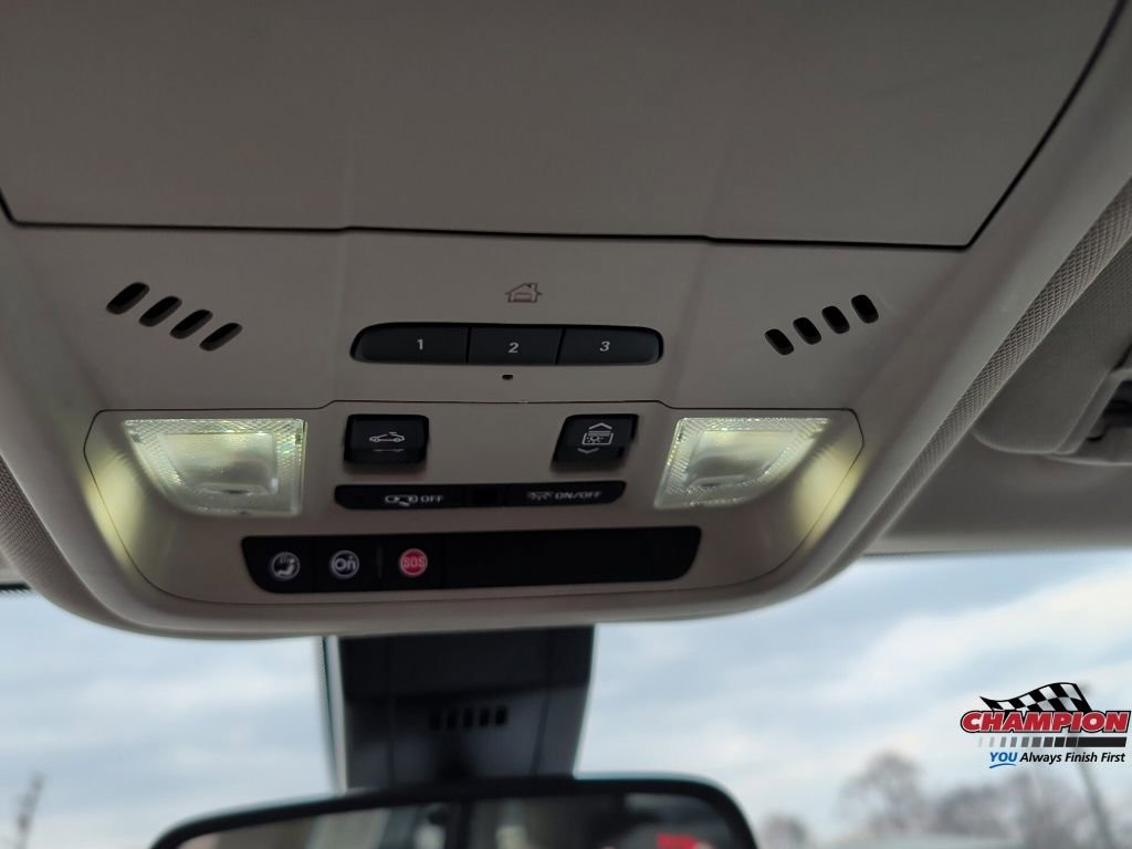 Used 2022 GMC Terrain Denali w/ LPO, Floor Liner Package image 24