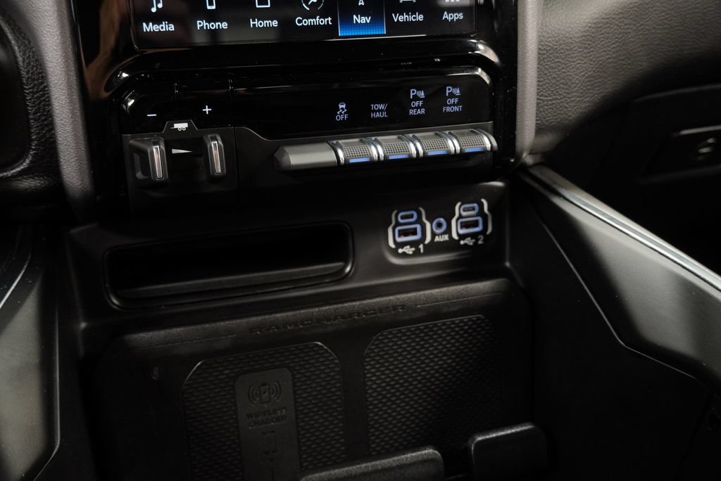Used 2023 RAM 1500 Laramie AWD/4WD image 31