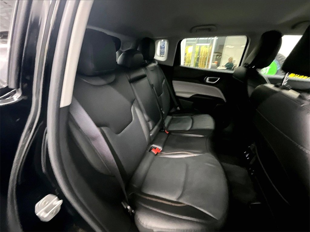 Used 2022 Jeep Compass Limited w/ Elite Group image 16