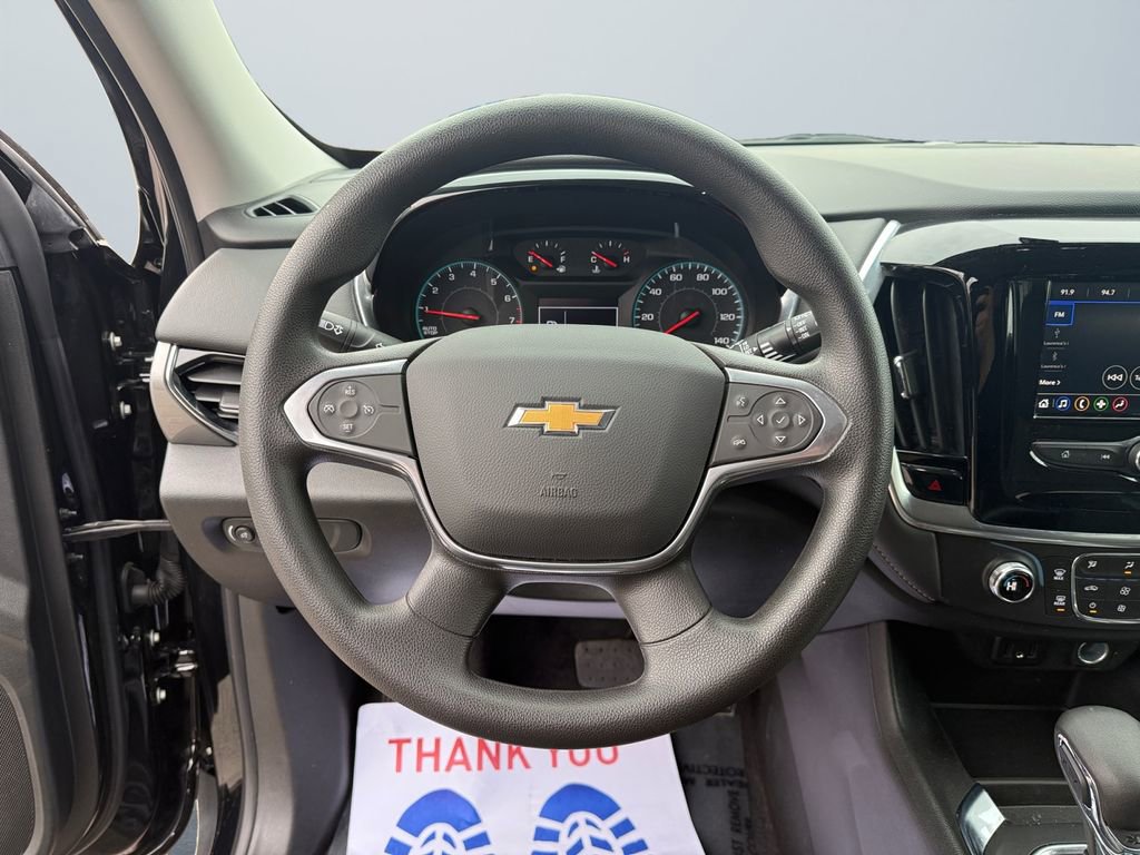 Used 2021 Chevrolet Traverse LS image 12