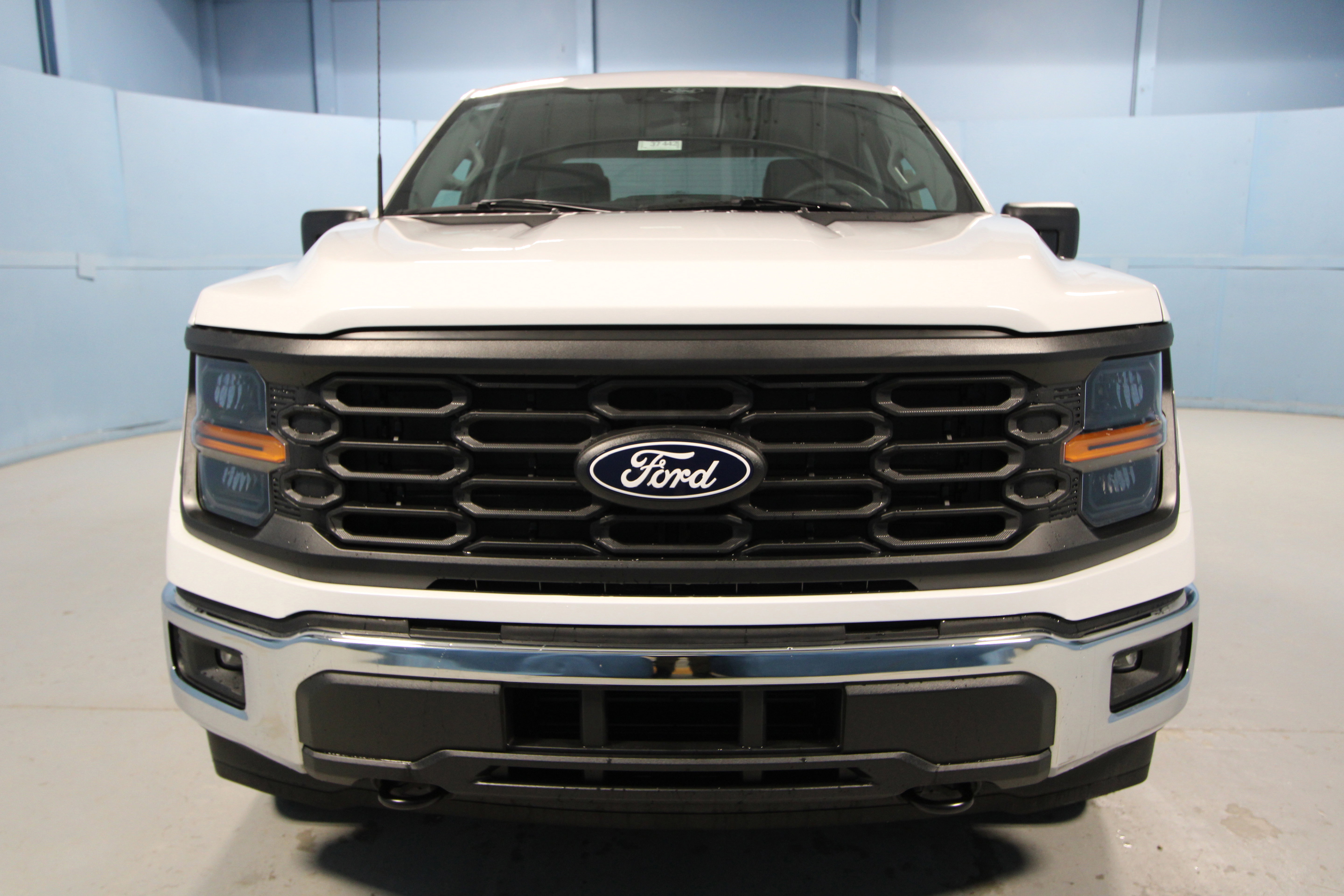 New 2025 Ford F150 XL w/ Equipment Group 103A High image 25