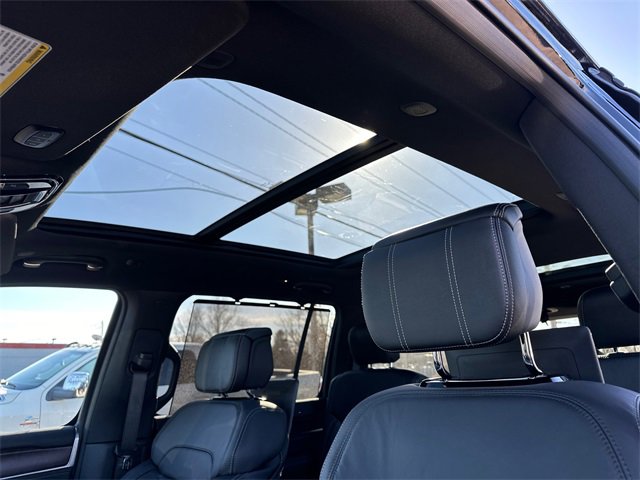 New 2024 Jeep Grand Wagoneer Series I w/ Rear Seat Video Group 1 image 6