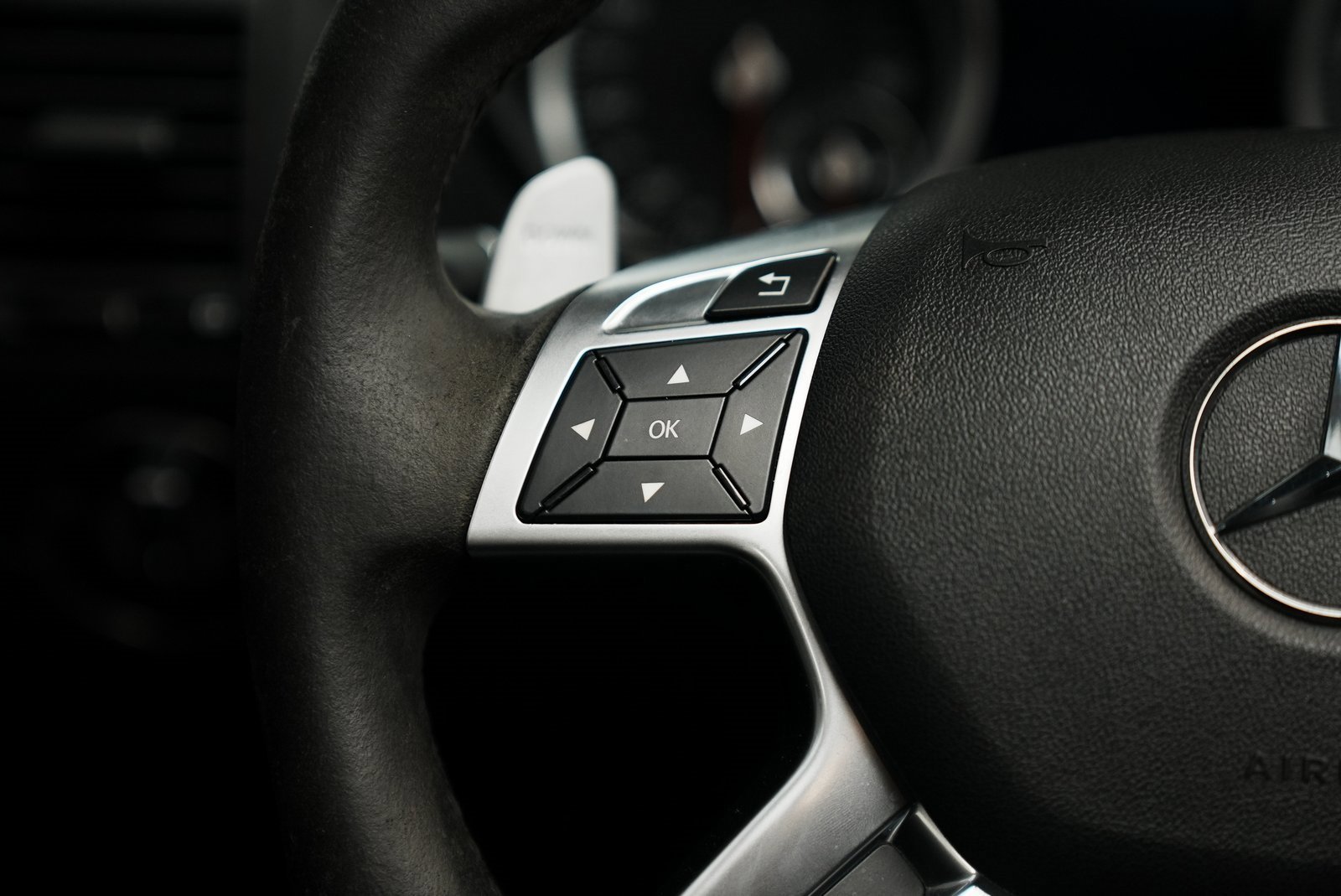 Used 2017 Mercedes-Benz G 550 Squared image 37