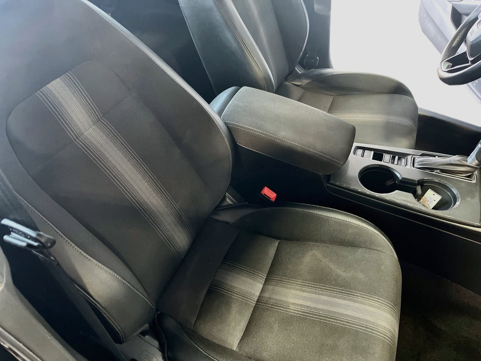 Used 2025 Honda Civic Sport image 25