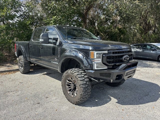 Used 2022 Ford F250 Lariat w/ Black Appearance Package image 7
