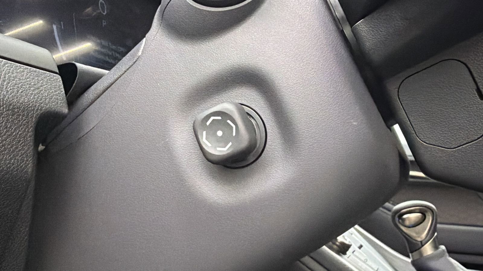 Used 2026 Lexus GX 550 w/ Accessory Package (2T) image 30