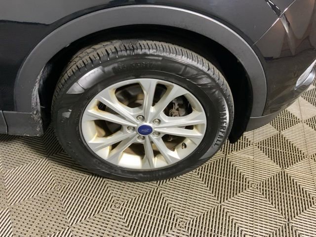 Used 2018 Ford Escape SE image 39