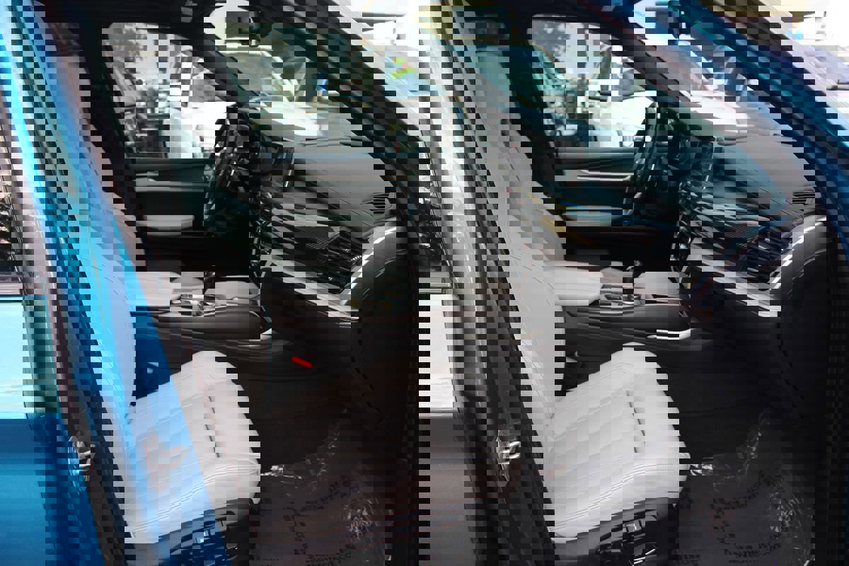 Used 2018 BMW X5 M image 27