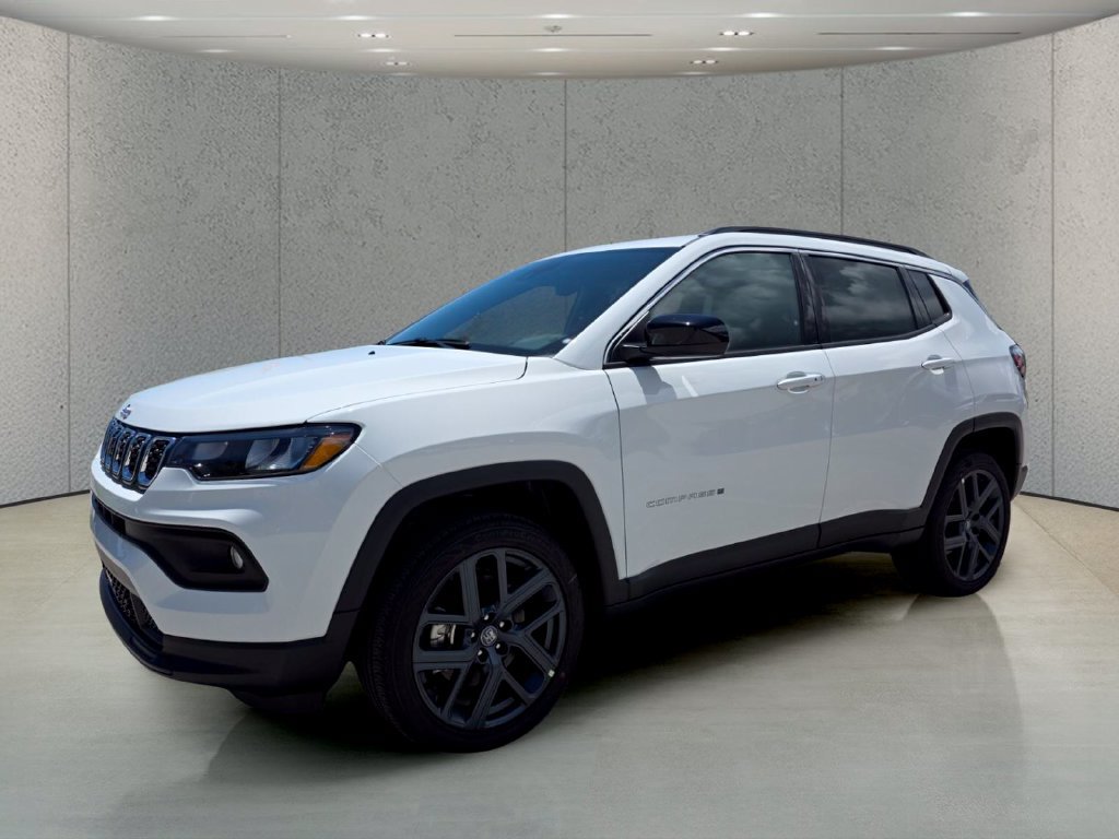 New 2026 Jeep Compass Latitude AWD/4WD image 10