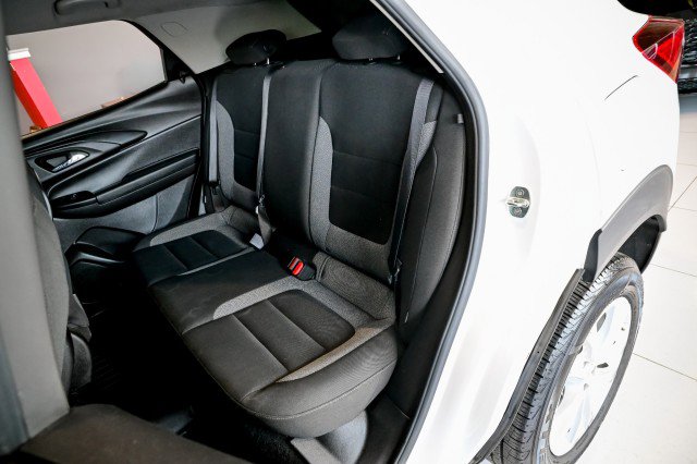 Used 2021 Chevrolet TrailBlazer LS FWD image 17