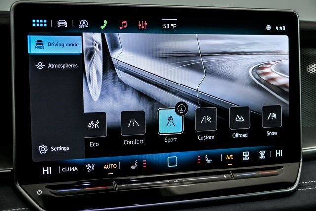 New 2026 Volkswagen Tiguan SE image 15