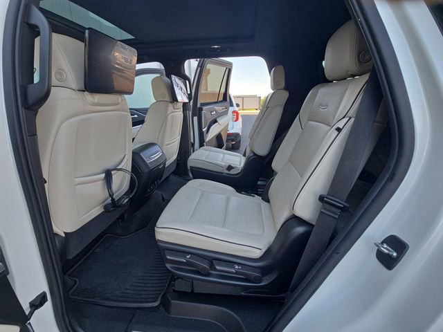 Used 2021 Cadillac Escalade Sport w/ Driver Assist Tech Package AWD/4WD image 18