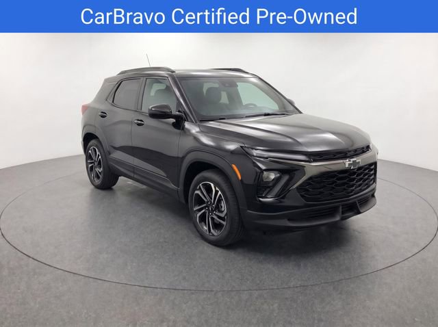 Certified 2025 Chevrolet TrailBlazer RS w/ Convenience Package AWD/4WD image 2