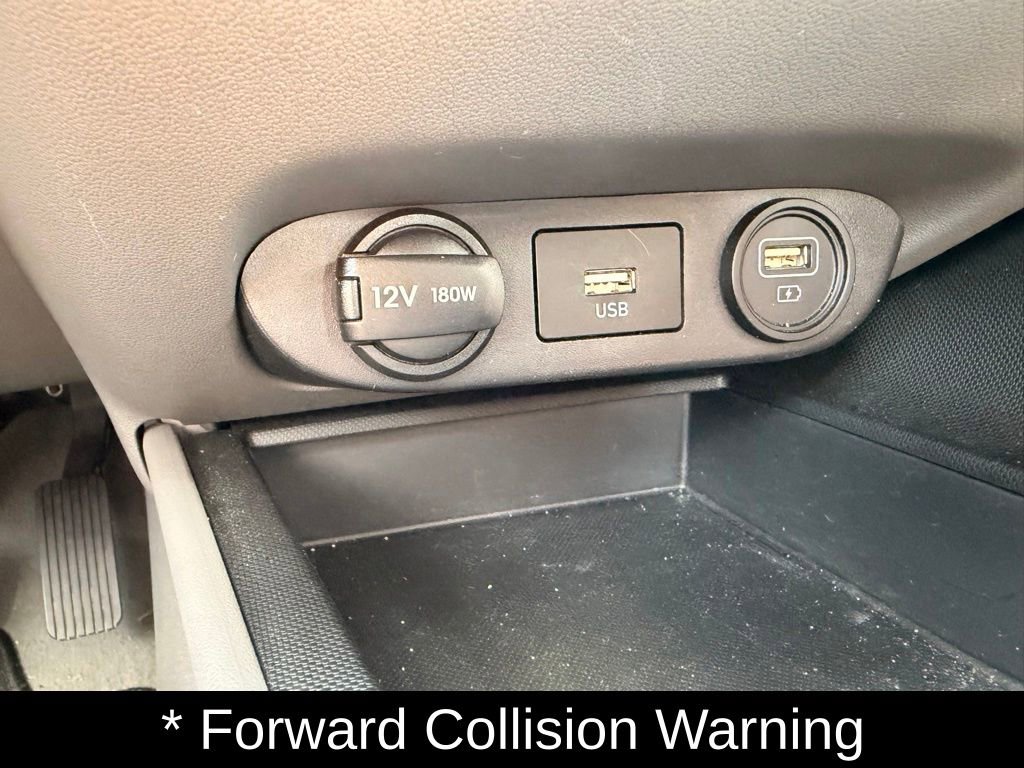 Certified 2023 Hyundai Elantra SE FWD image 19