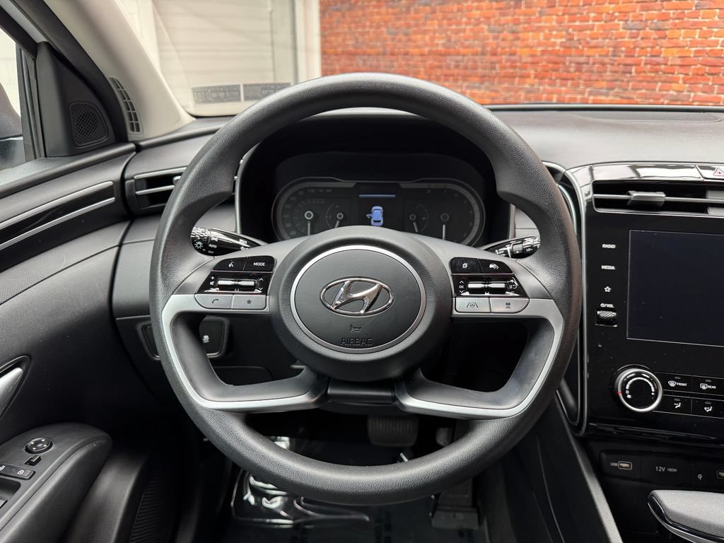 Used 2023 Hyundai Tucson SEL FWD image 13