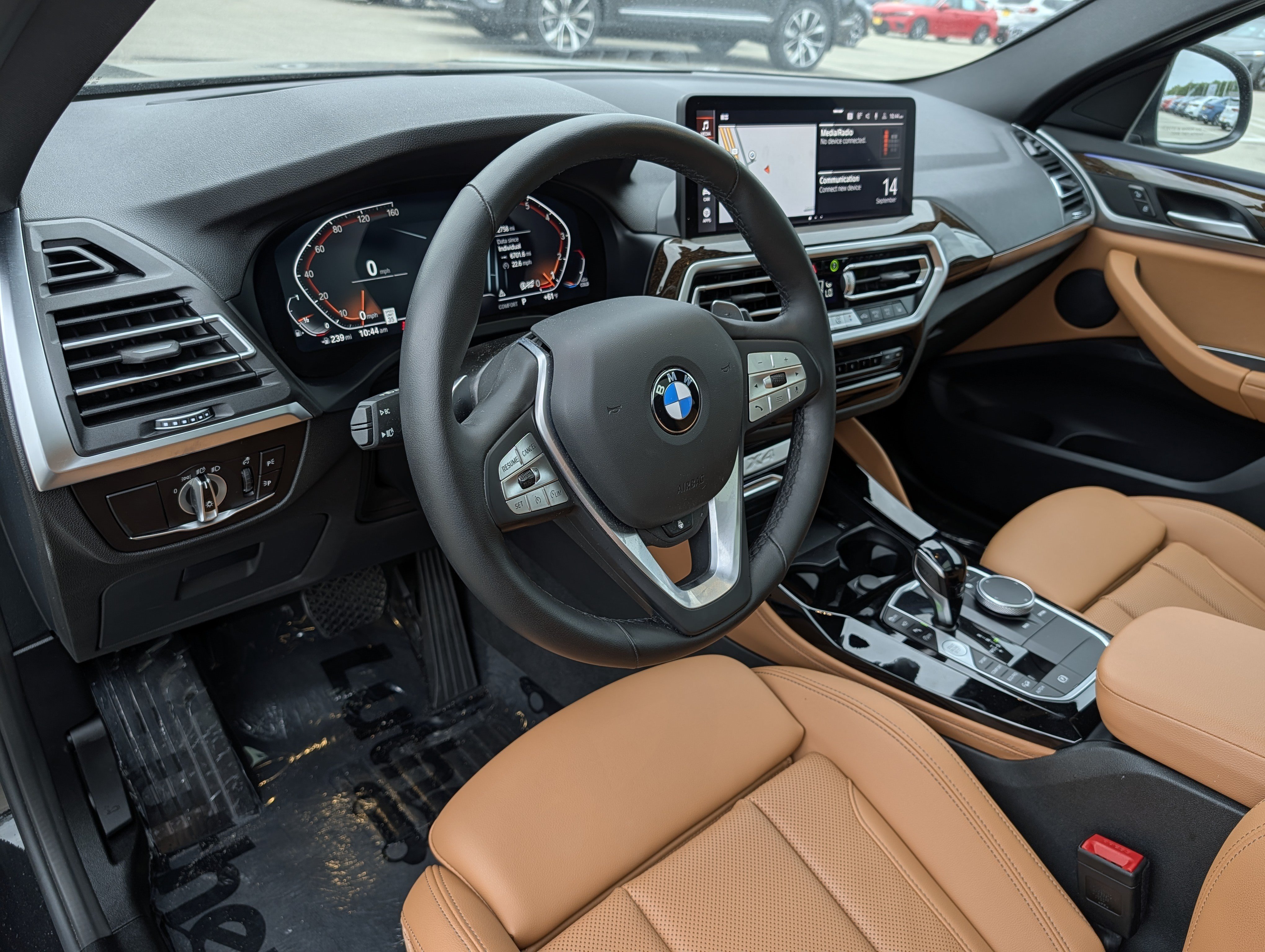 Used 2024 BMW X4 xDrive30i w/ Premium Package AWD/4WD image 18