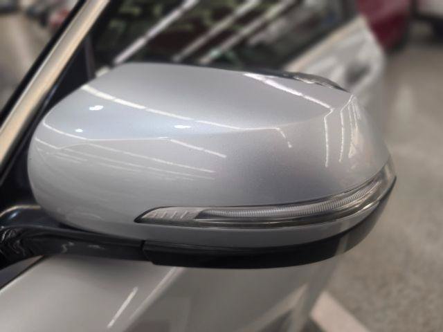 Used 2016 Hyundai Genesis 3.8 RWD image 38