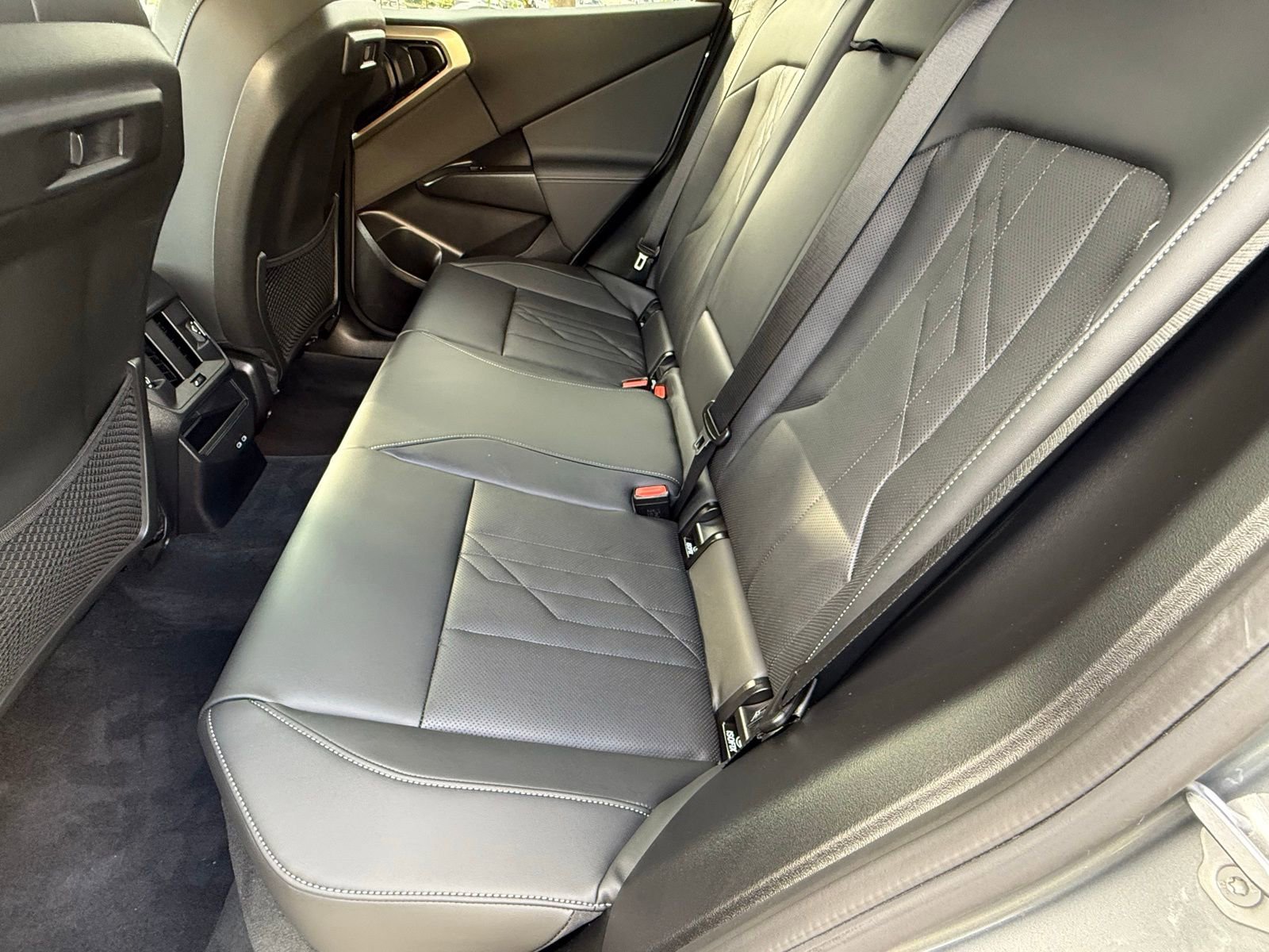 Used 2025 BMW X3 xDrive30i w/ Premium Package image 34