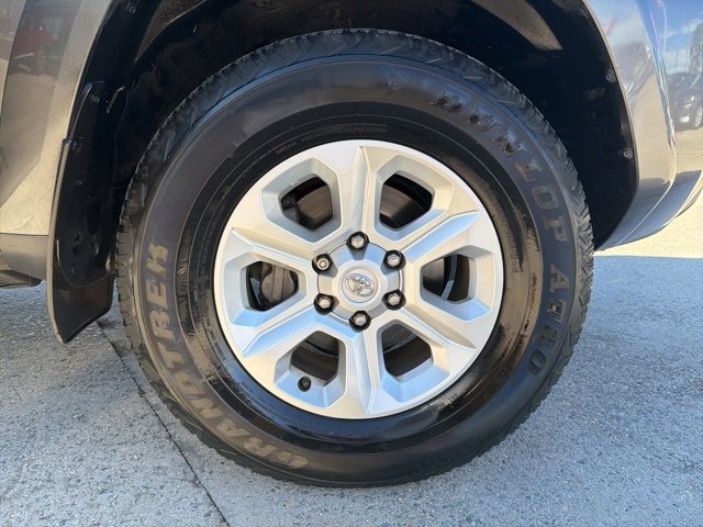 Used 2023 Toyota 4Runner SR5 image 19