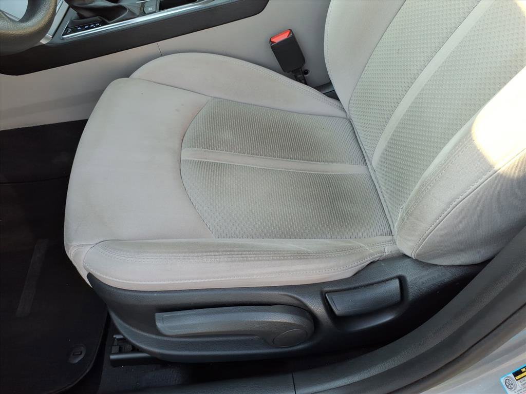 Used 2017 Hyundai Sonata SE FWD image 24