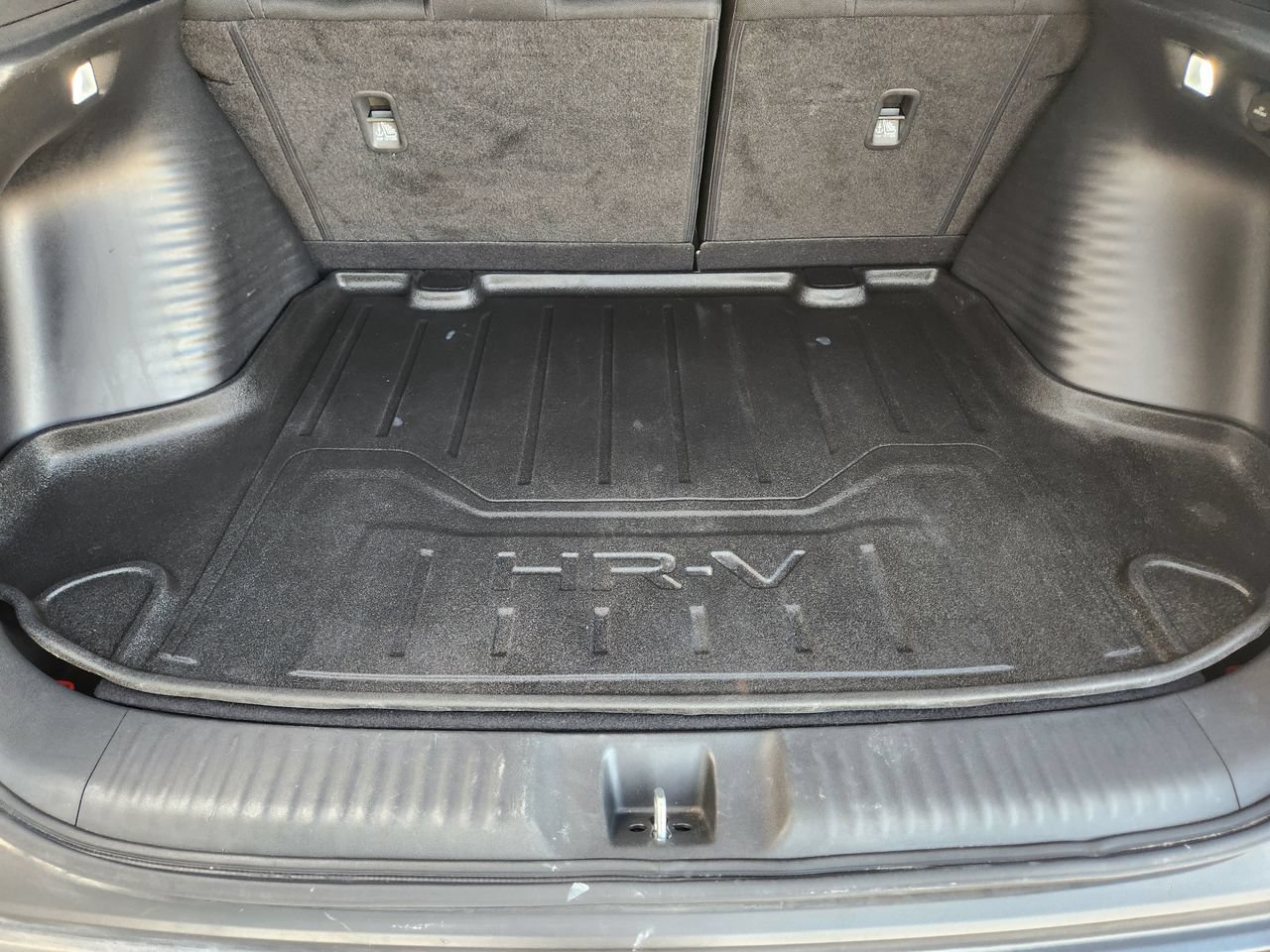 Certified 2024 Honda HR-V Sport image 30