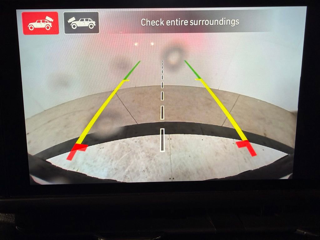 Certified 2025 Jeep Wrangler Unlimited Rubicon w/ Technology Group image 18