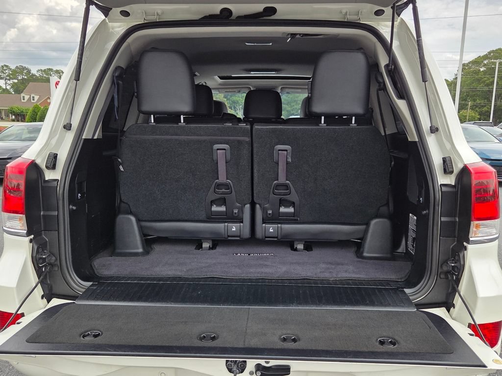 Used 2019 Toyota Land Cruiser AWD/4WD image 11