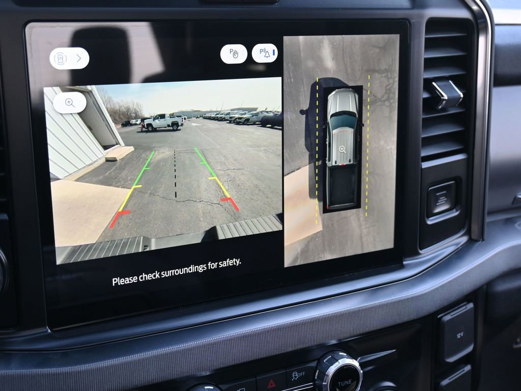 Used 2025 Ford F350 Platinum image 35