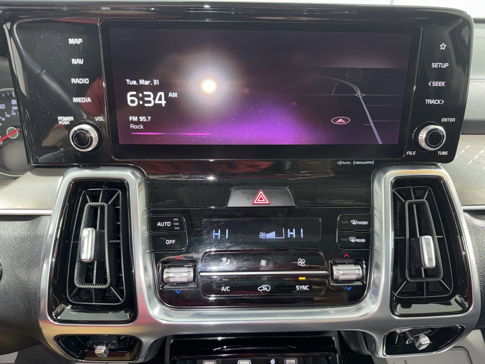 Used 2022 Kia Sorento SX FWD image 25