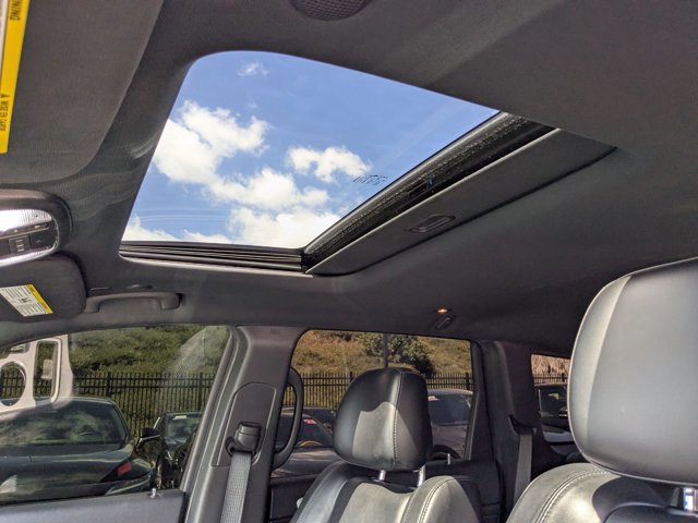 Used 2021 Jeep Grand Cherokee Laredo X image 15