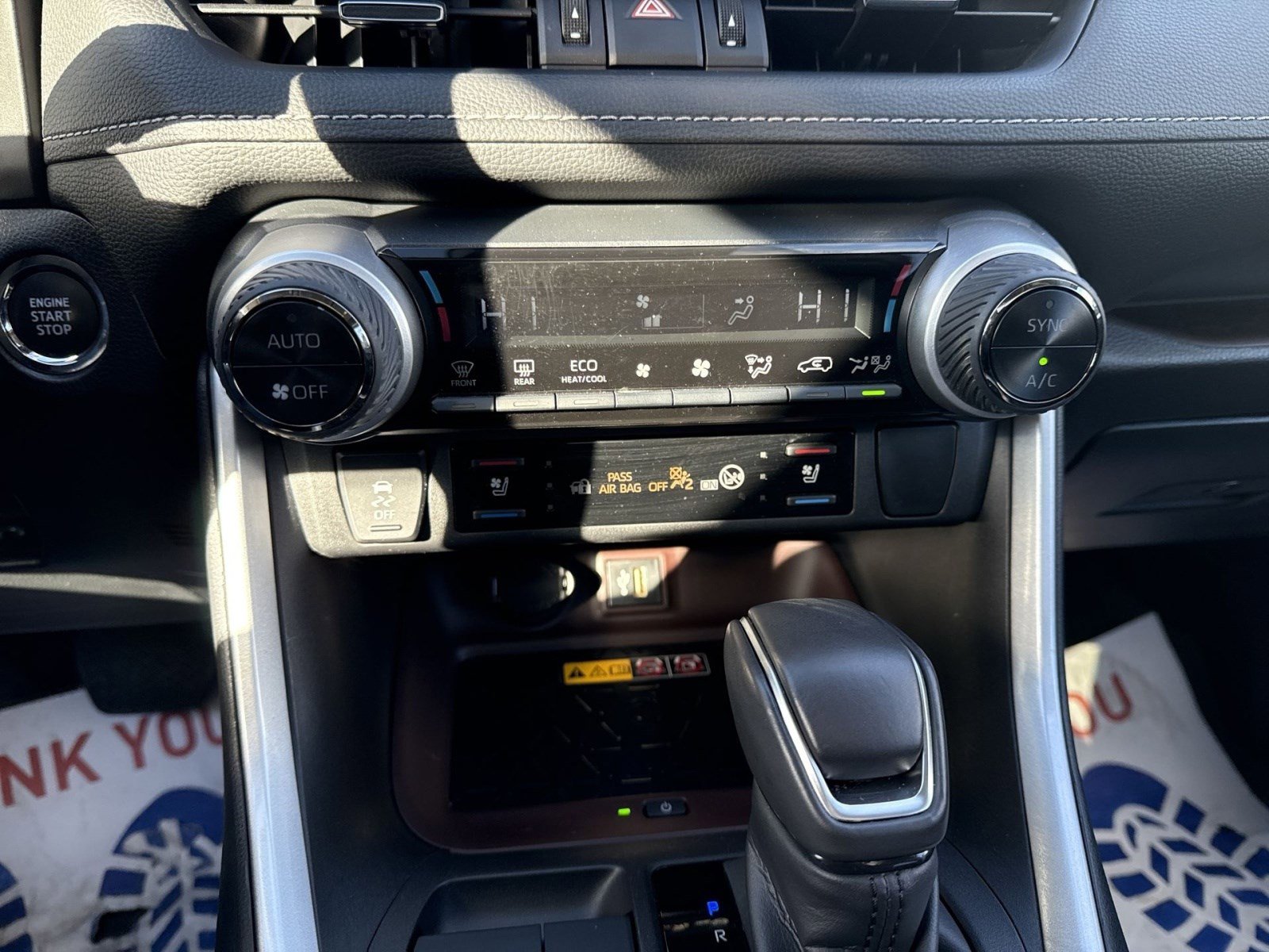 Used 2023 Toyota RAV4 Limited image 19