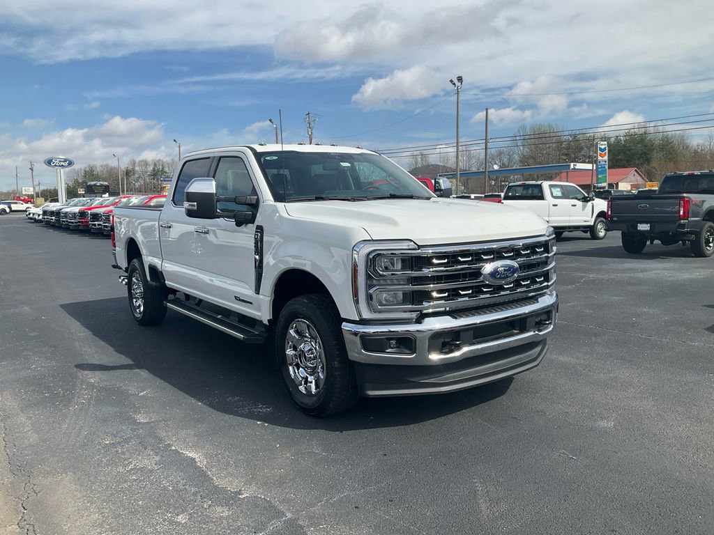 New 2026 Ford F250 Lariat w/ Chrome Package image 3
